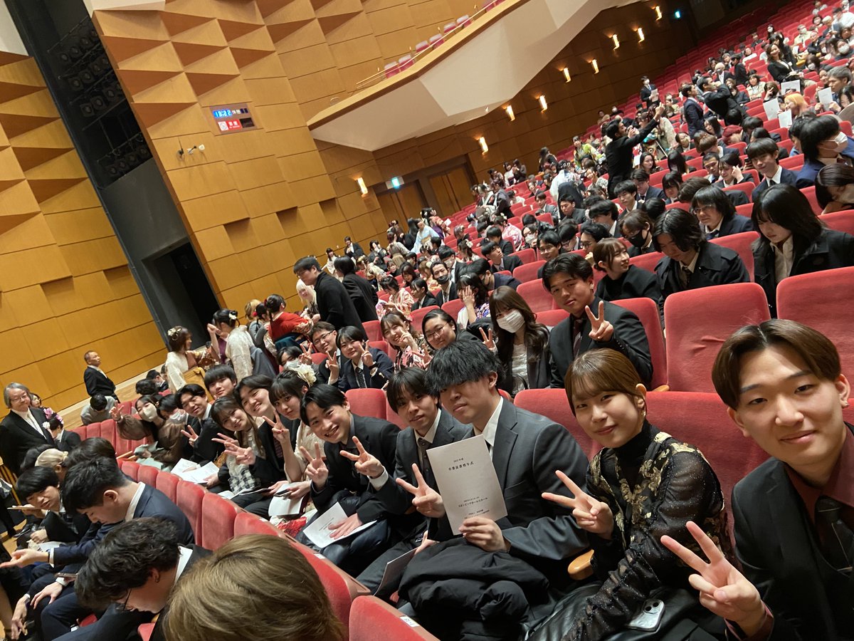 2025年度卒業式が終了し、それぞれの道へと歩き始めました🌸卒業おめでとう！！
在学生の奏楽も素晴らしかったです✨
shobi.ac.jp/course/wind/