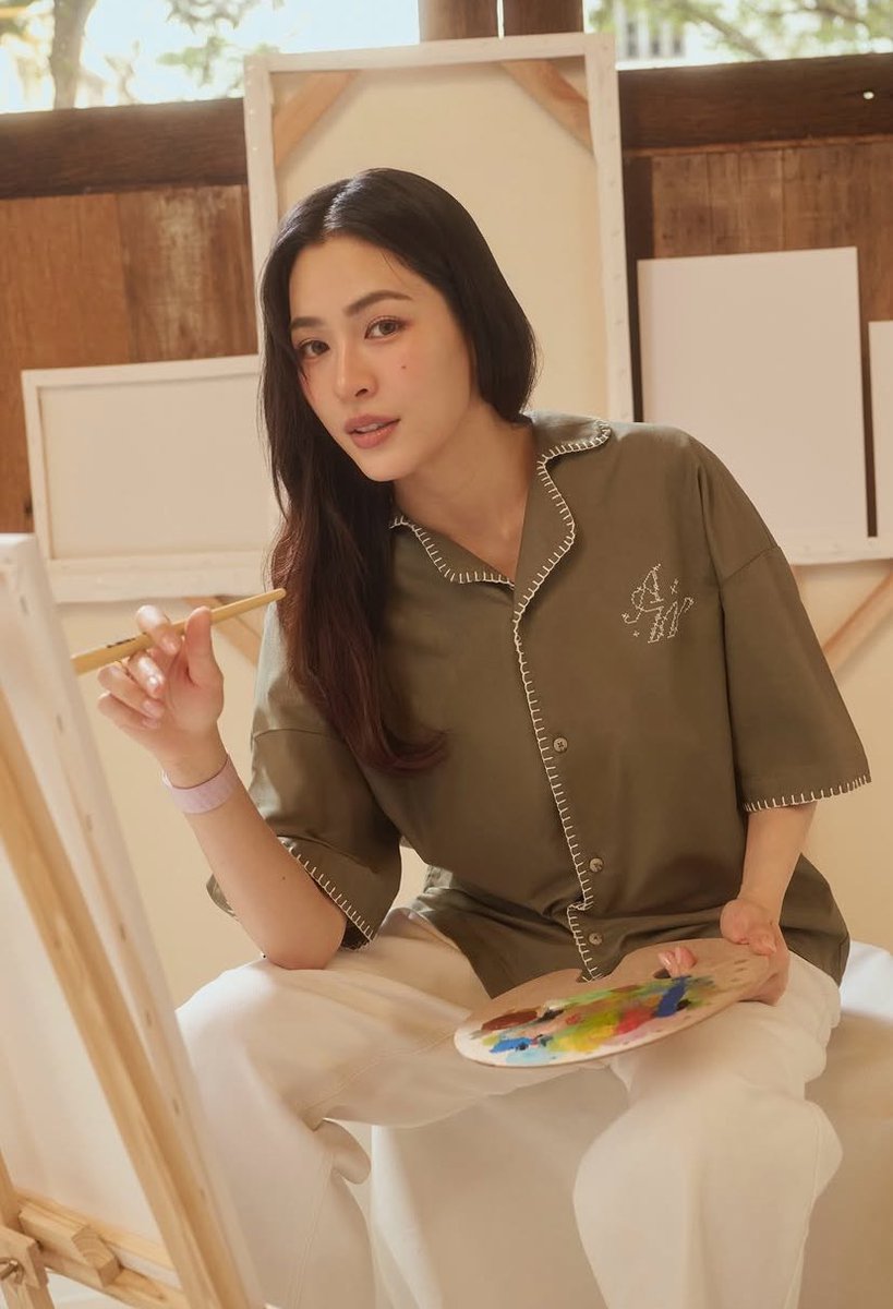 อห กรี๊ดดดดดดด คุณหลิ๊งง คุณซีอีโอหน้าตาดีมากก