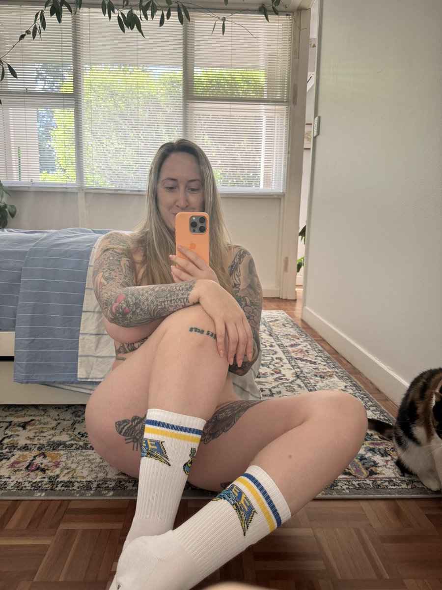 Renee Ryan tweet media