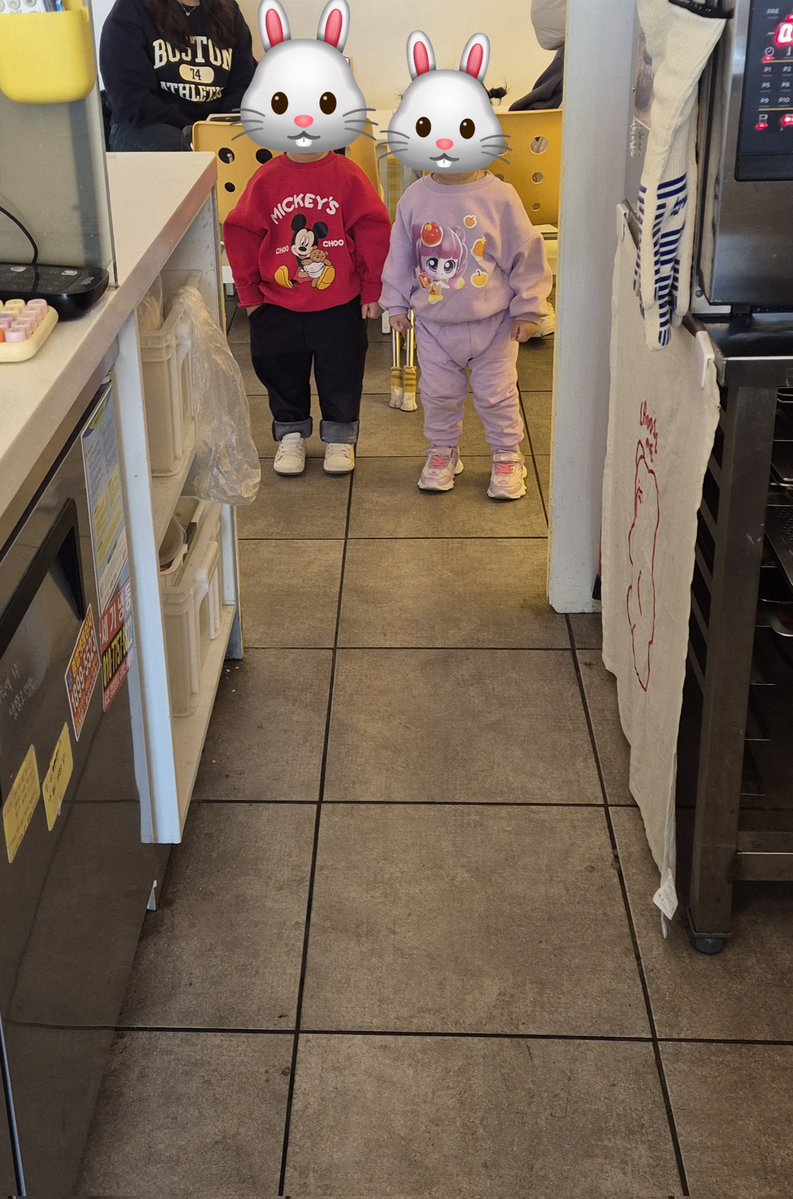 Cafe해피치 tweet media