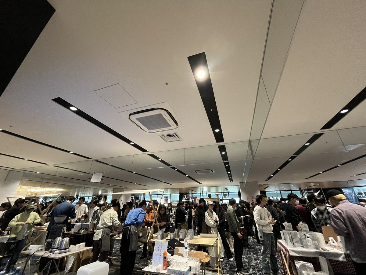 めっちゃ混んでる
#nagoyacoffeefestival #ncf