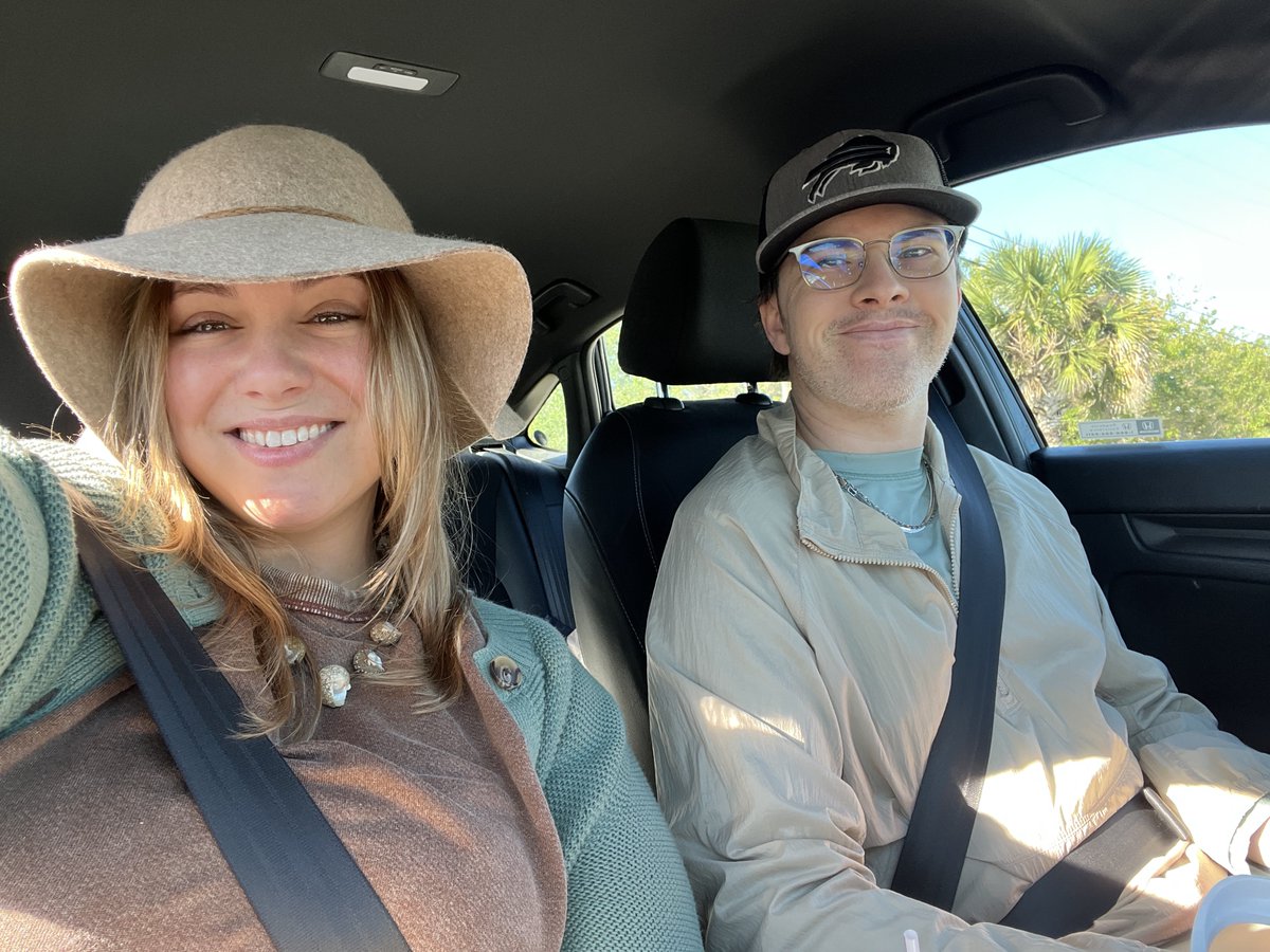 A babe from the 716 tweet media