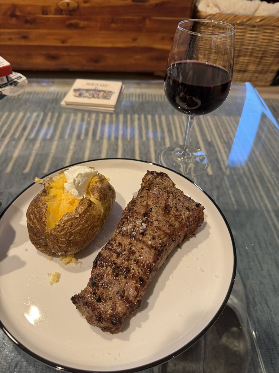 Ian Critser tweet media