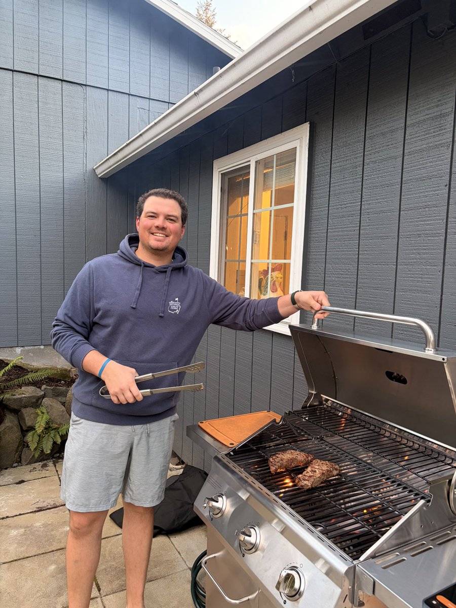 Ian Critser tweet media