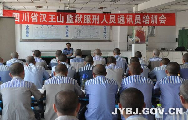 qqweb2003 tweet media