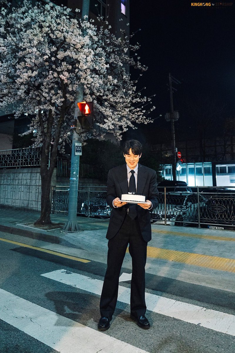 남친짤압도적감사,,