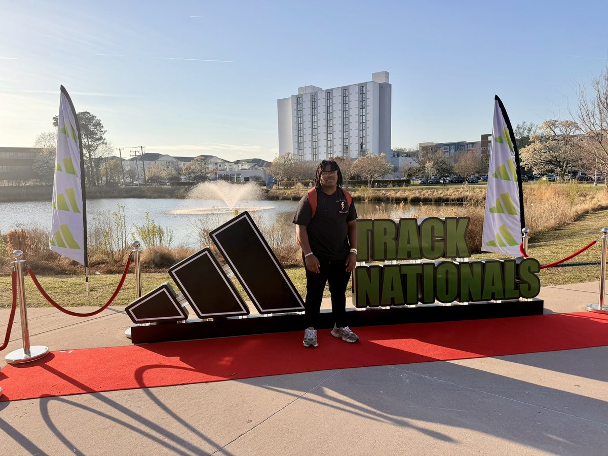 MikeJamesJr tweet media