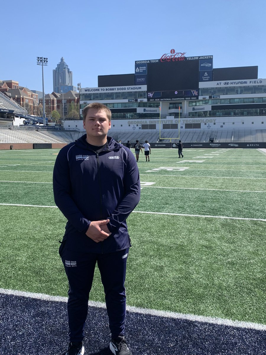 Jack_Bobin77's tweet photo. I had an amazing time touring the campus and facilities @GeorgiaTechFB, massive thank you to @coachmogridge and @Robbie1Bell for the hospitality, can’t wait to be back soon! 

@DivineChildAthl @DCHS_Football14 @DaBossHog_ @claney101 @MIexposure @PrepRedzoneMI @PrepRedzone @MichFBFrenzy @alex_pallone @AllenTrieu @smsbacademy @ChrisWeinke16 @CoachBrentKeyGT @CoachDemas