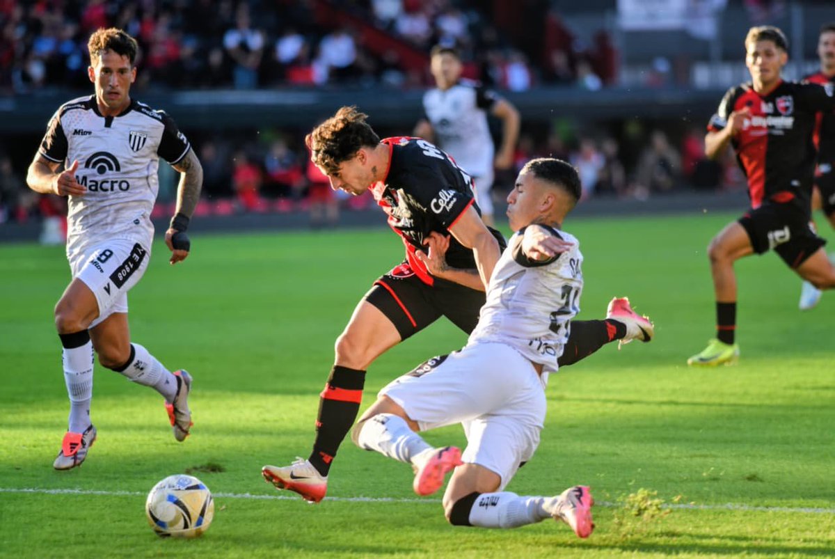 ✪ Guido AKD tweet media