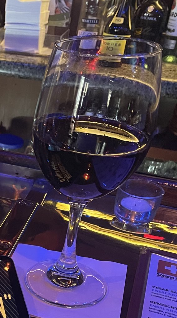 LizzyManolo tweet media