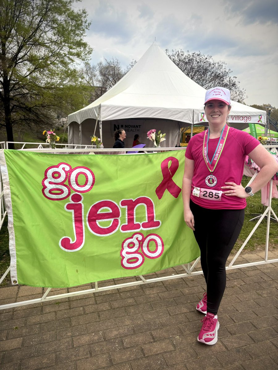 melissafifield's tweet photo. Ran the miles, felt all the feels, and crossed the finish line 🏃🏻‍♀️

Nothing beats race day energy! Even more special getting to run alongside other survivors and thrivers 🎀 A powerful reminder of what strength looks like 🩷

Thank you Go Jen Go for such a great day! https://t.co/J9UXsZ0ByB