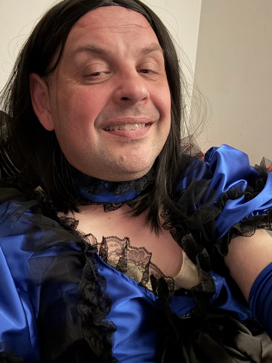 sissy-maid tweet media