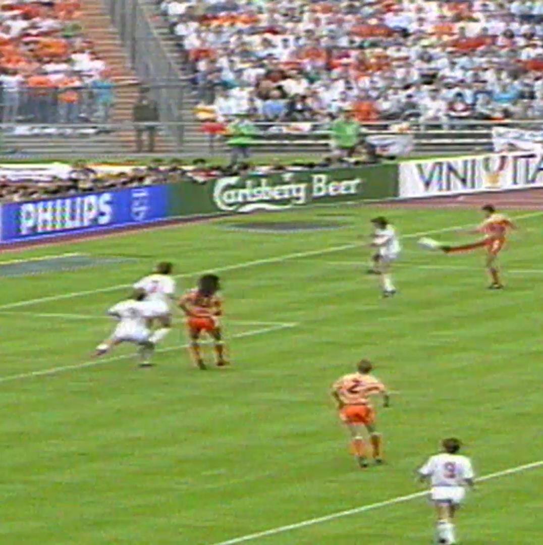 CallMeBayGirl tweet media