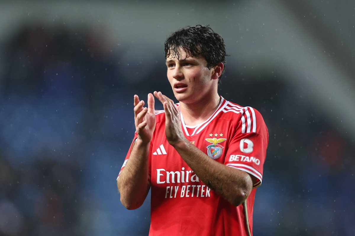 Instant Foot ⚽️ tweet media