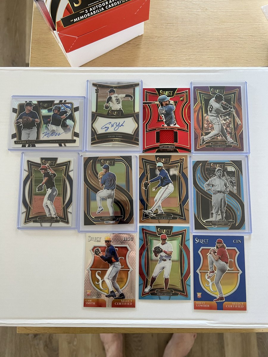 WBcards tweet media