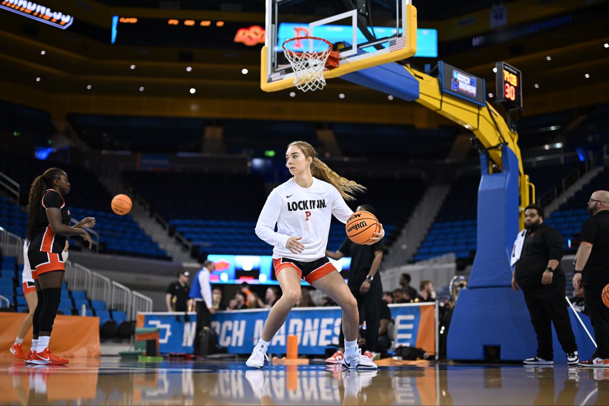 PrincetonWBB's tweet photo. lock it in.
#GetStops π―π https://t.co/POEg3rgdsm