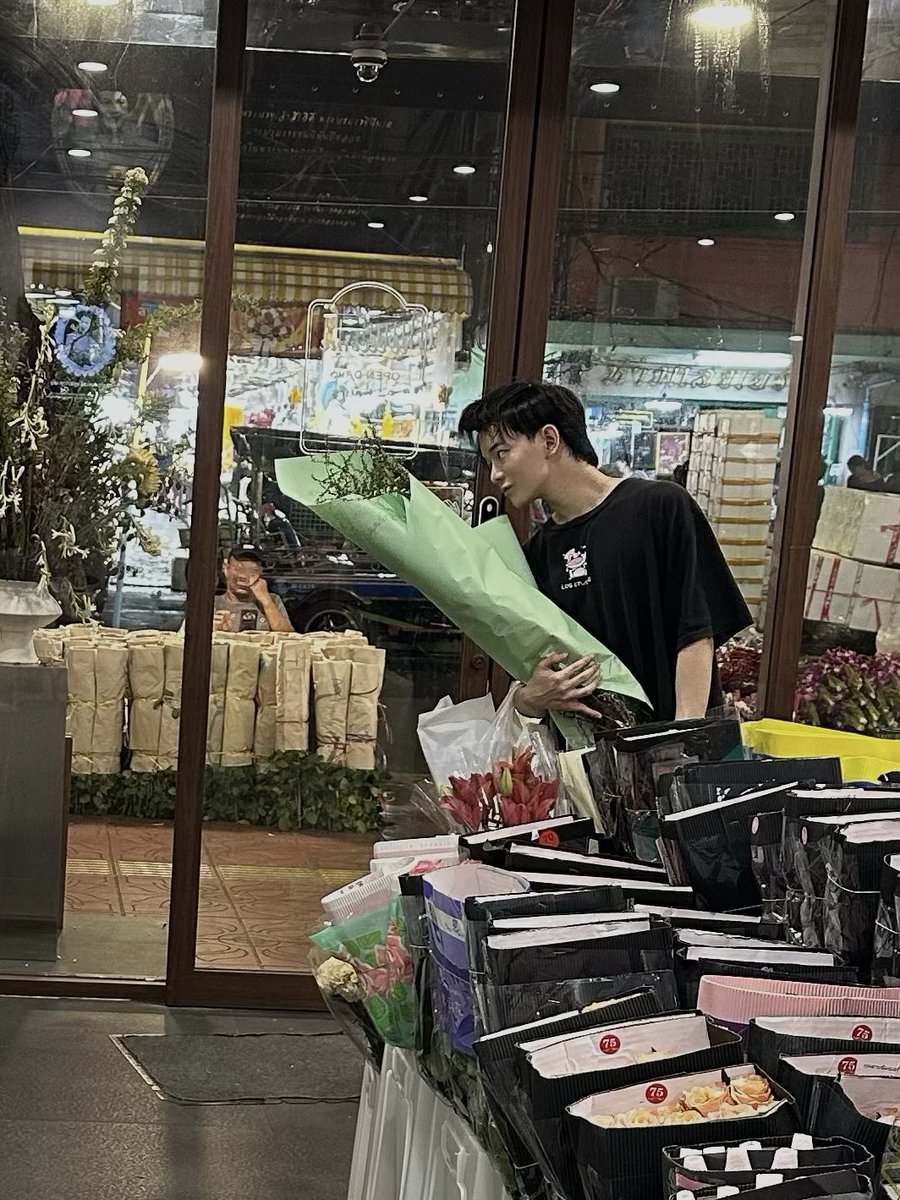 Permpoon tweet media