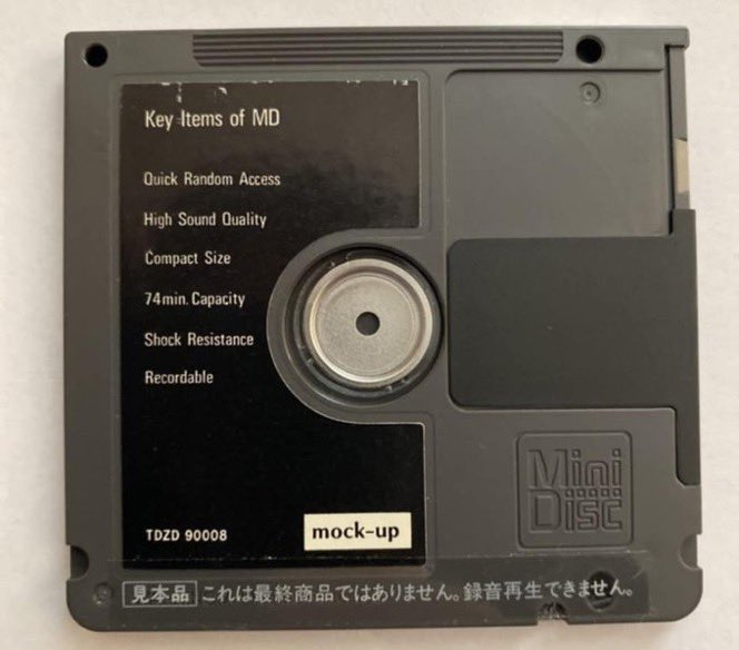 Alex Perry tweet media