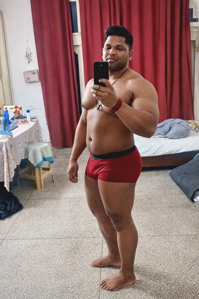 CONQUEROR tweet media