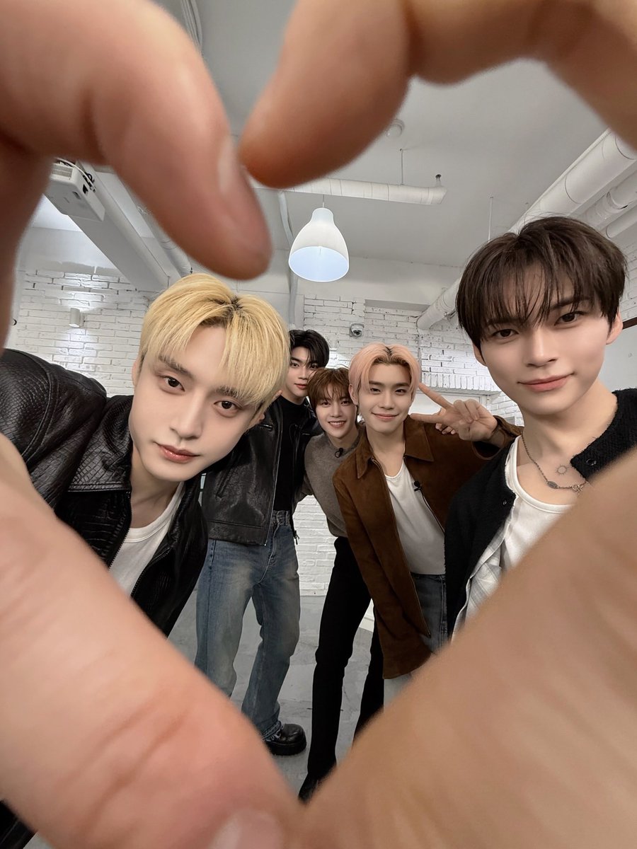 화비인⁹❄️ tweet media