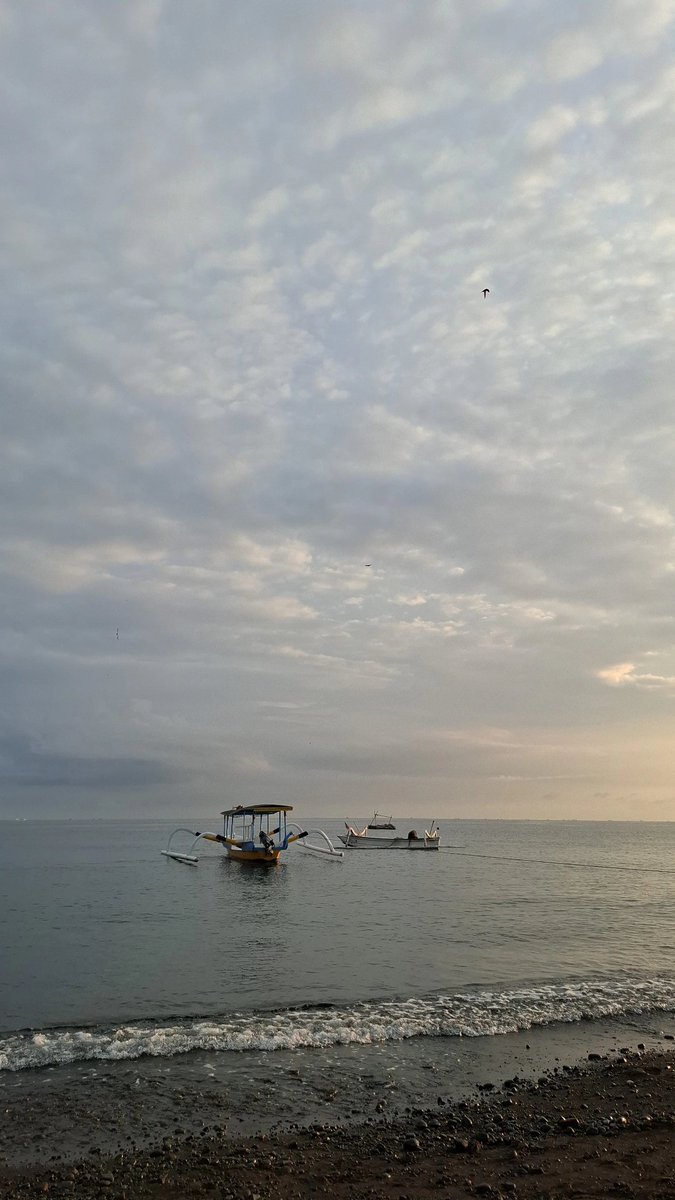 Kadek (@uttt27) on Twitter photo 