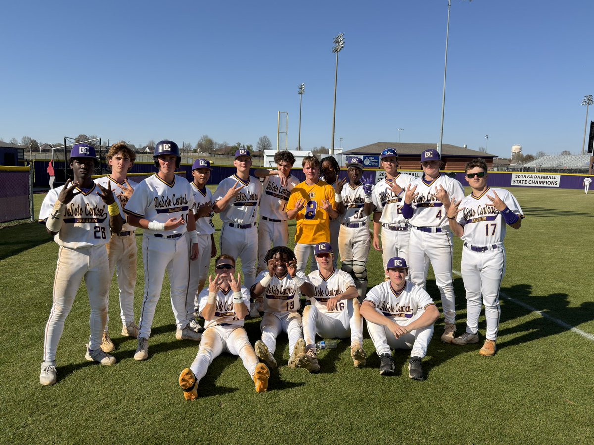 Brian Lewis tweet media