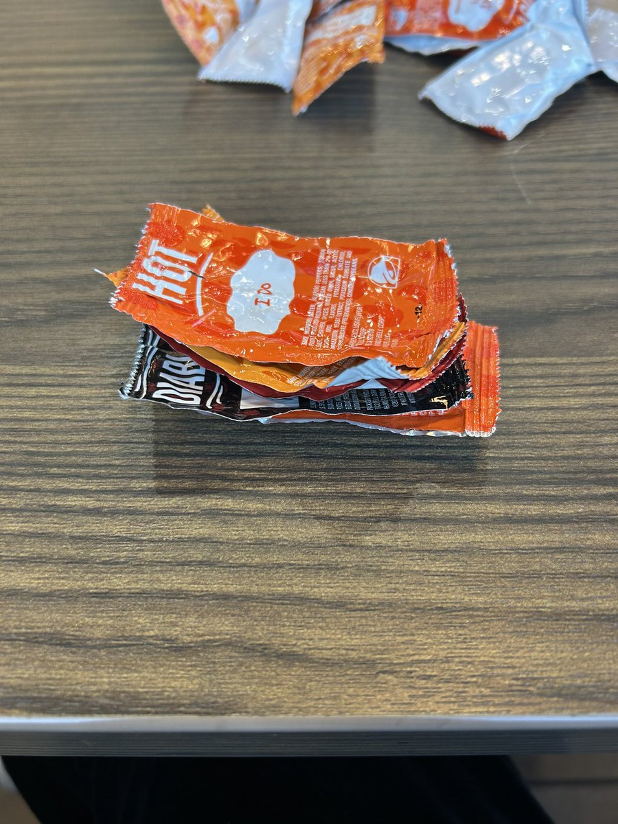 Biting and Clawing tweet media