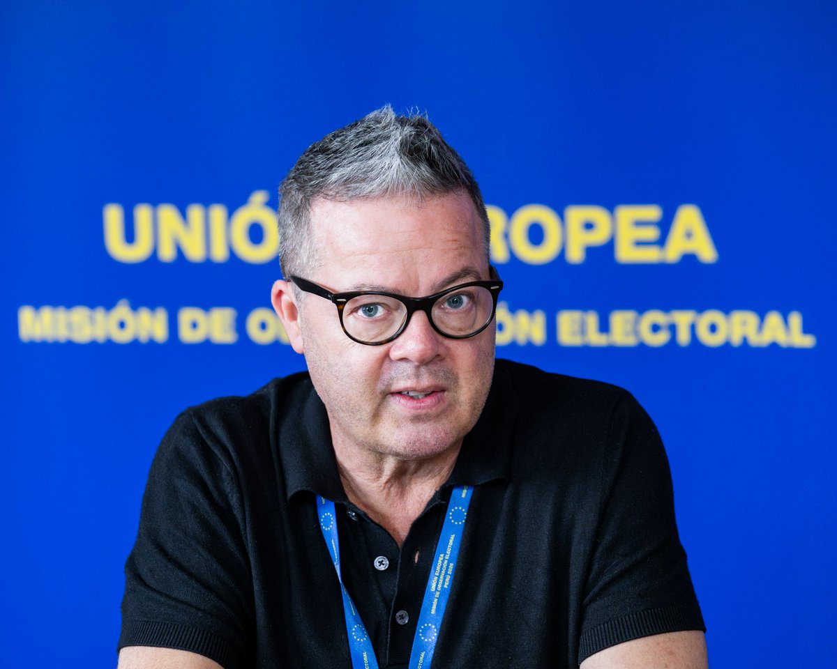 moeuePerú26 tweet media