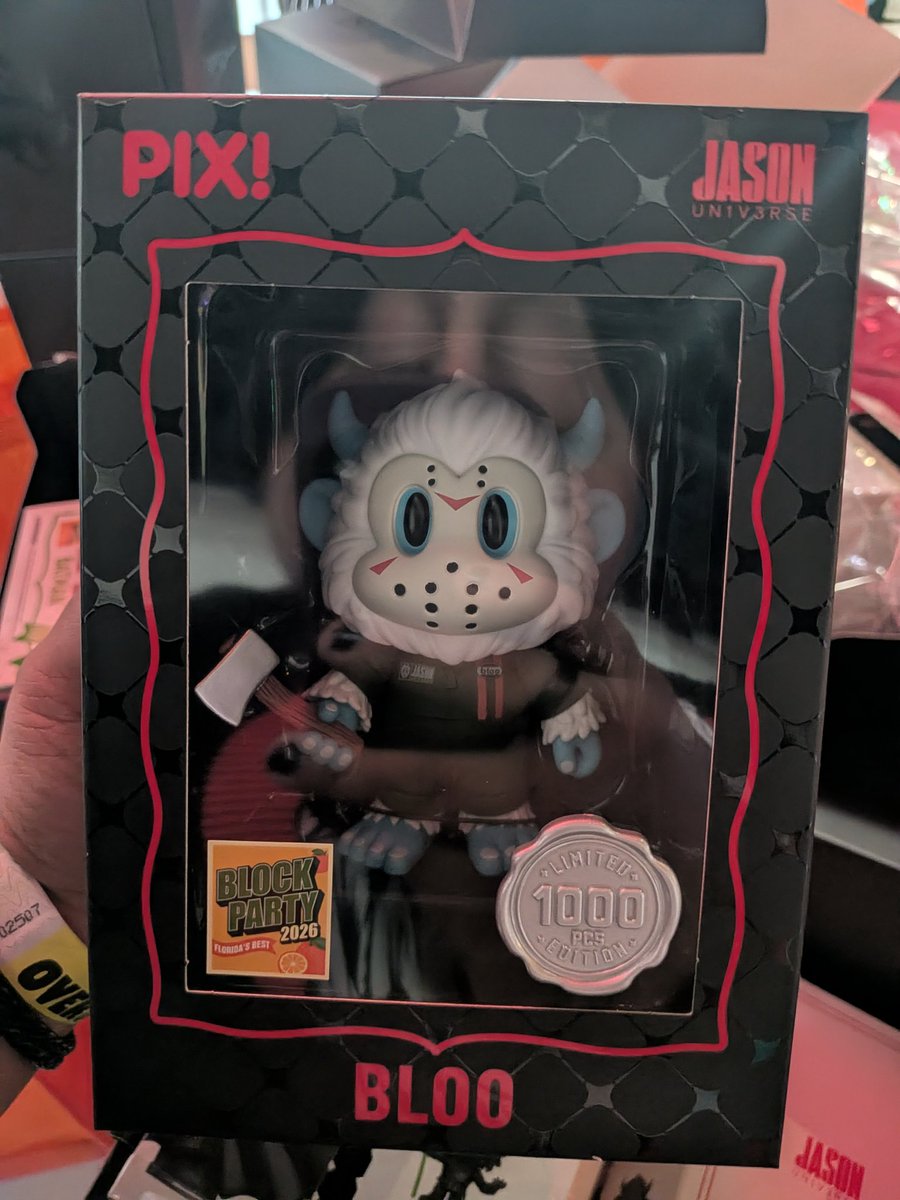 (-(-(-👽-)-)-) tweet media