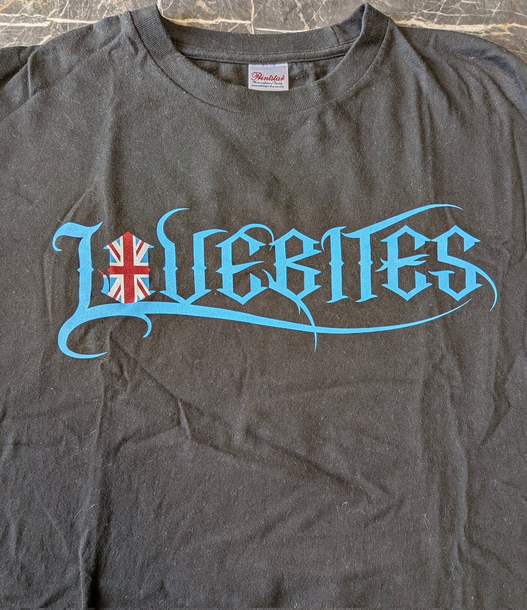 メイデン tweet media