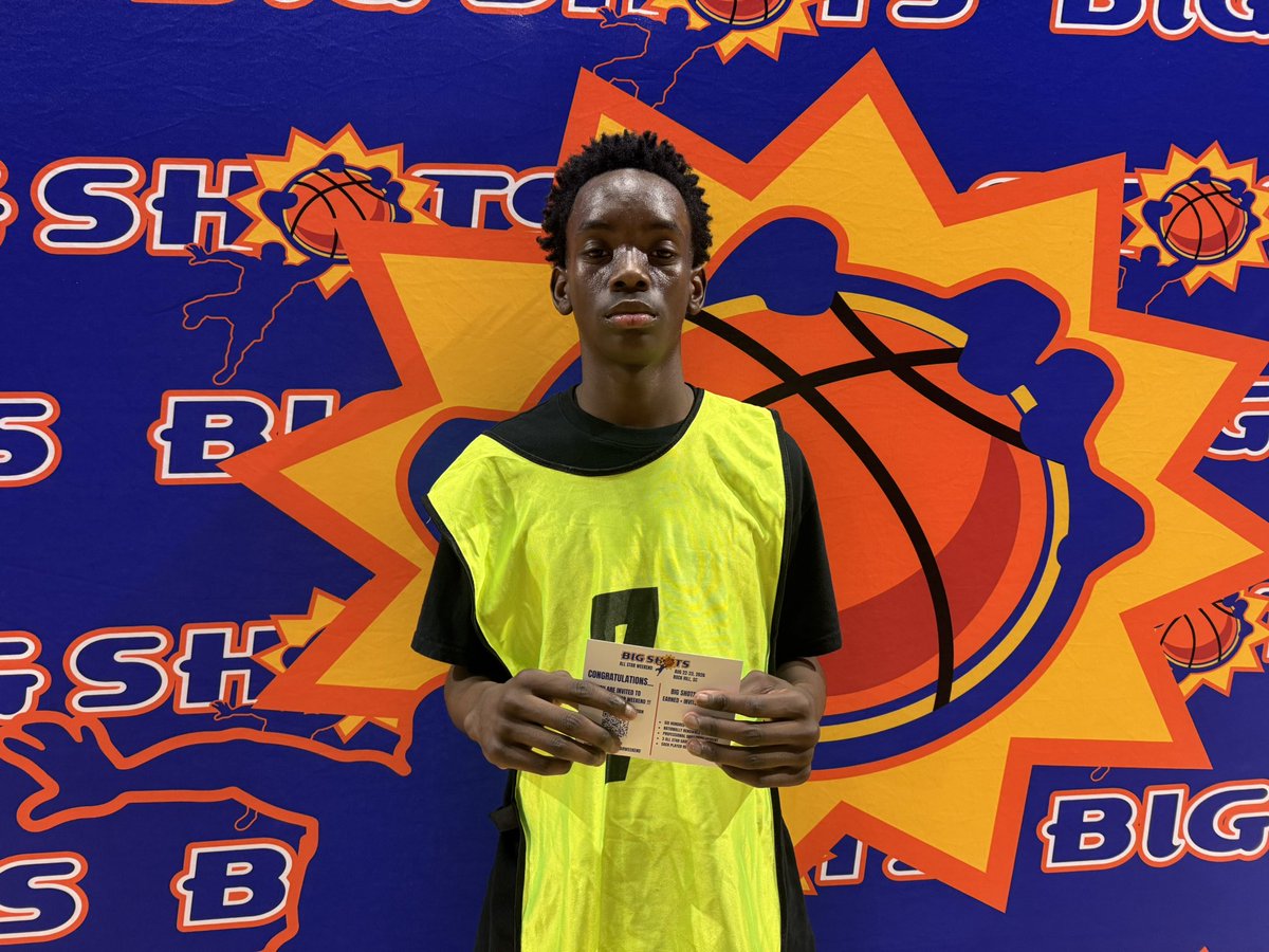 BigShotsGlobal's tweet photo. #BigShots #SoutheastTipOff

15U Final

Narrow Gate 50 
#11 Dylan Hare 14pts
#7 Joesph Taylor 13pts

Clutch City Ballers 48
#7 Jace Watson 15pts
#4 Kamari Drayton 6pts https://t.co/GUWaULIZAD