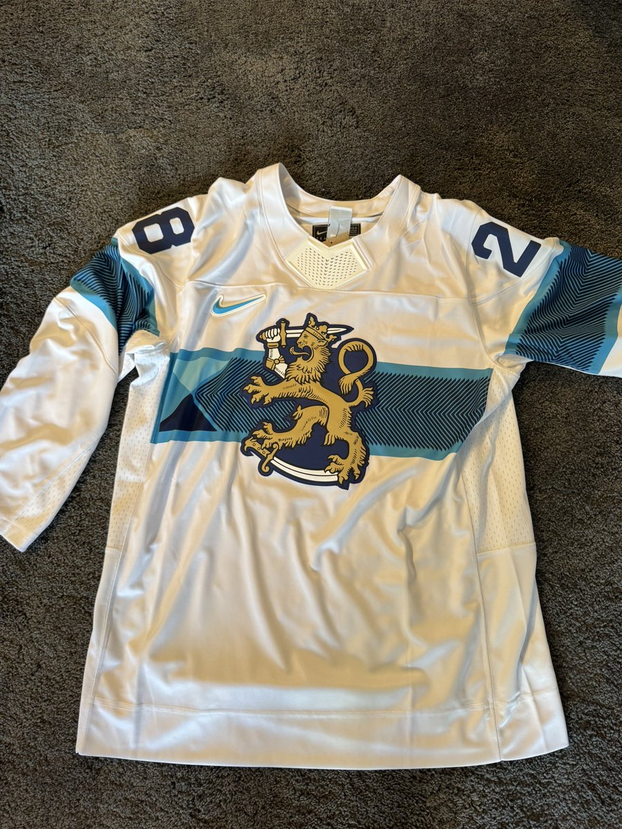 Ray 💀 tweet media