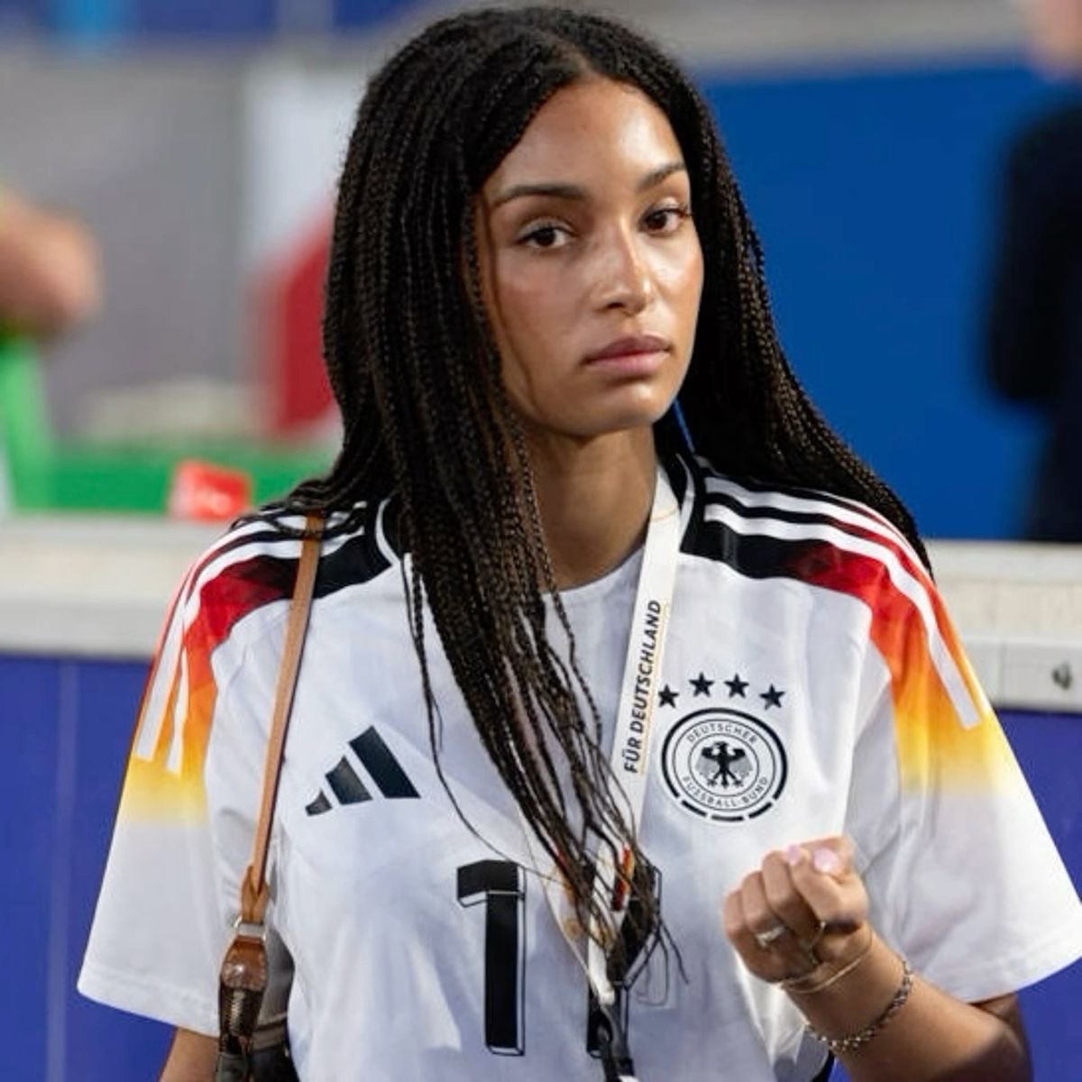 anneli 🪷 tweet media