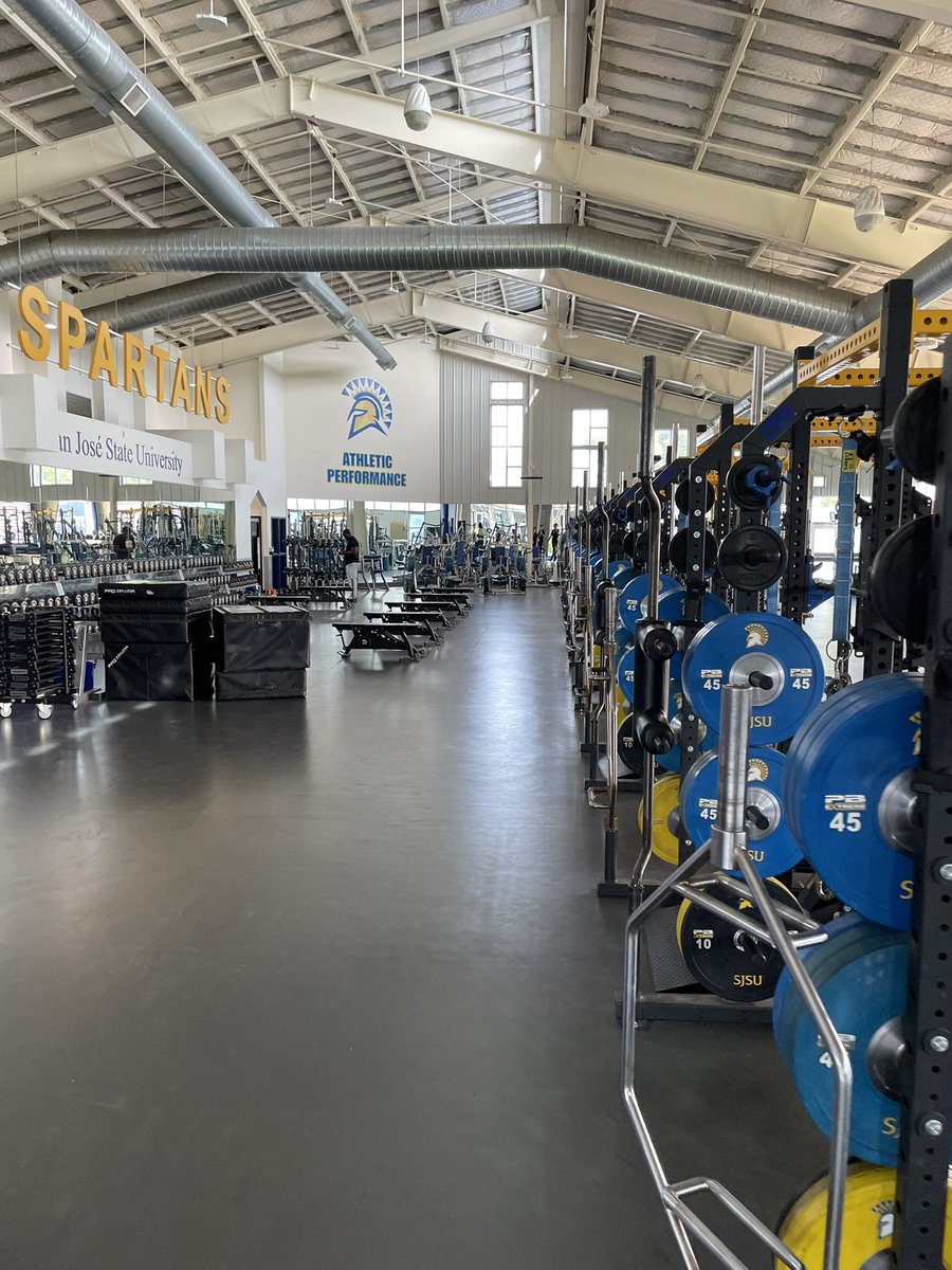 Presley DeLance tweet media