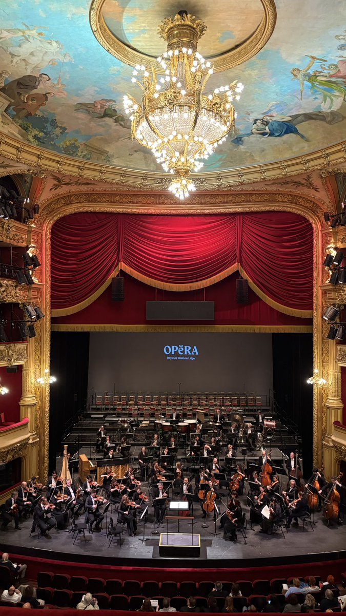 florine. 𓁢 tweet media