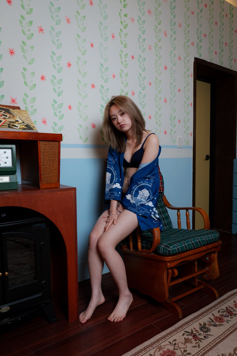 arlergi's tweet photo. 여친룩 웹화보입니다 :)
https://t.co/borke0MwiS
.
#각선미 #교복 #다리스타���램 #데일리룩 #룩북 #모델 #섹시 #스냅 #스냅사진 #스냅촬영 #스타킹 #스타킹발 #웹화보 #인물스냅 #인물사진 #짧은치마 #치마 #컨셉촬영 #팁토 #피팅모델 #하의실종 #화보 #훈녀 #model #ootd #pantyhose #stockings https://t.co/y1InUDE195