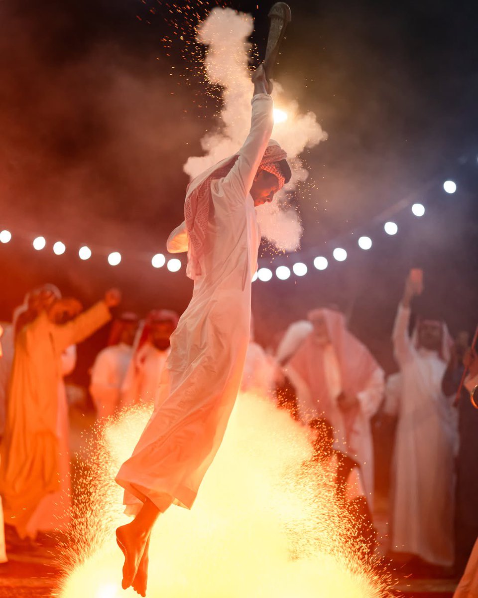 اعمد tweet media