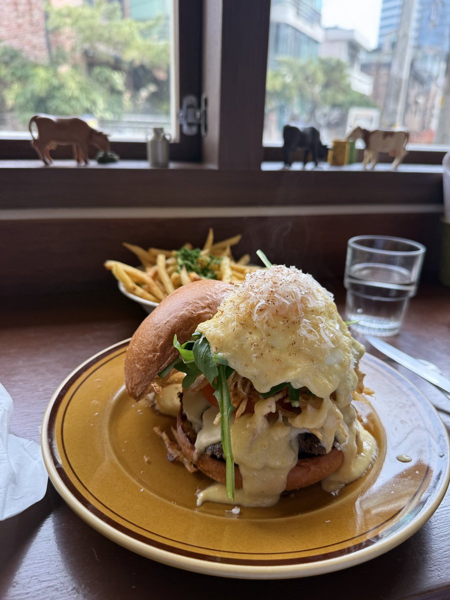 Zero hype tweet media