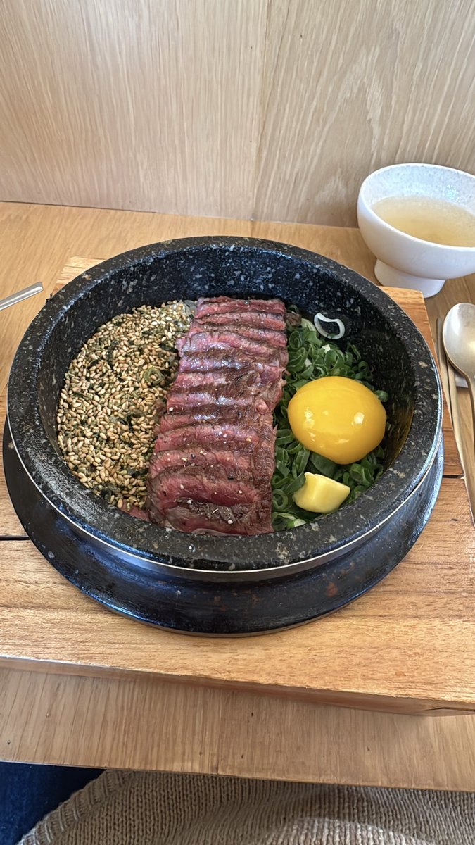 Zero hype tweet media