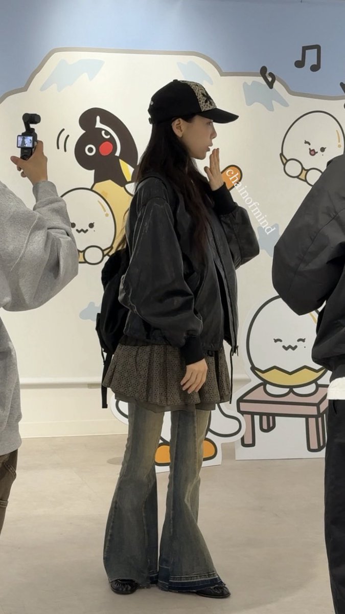 𝔹𝔼𝔼 tweet media