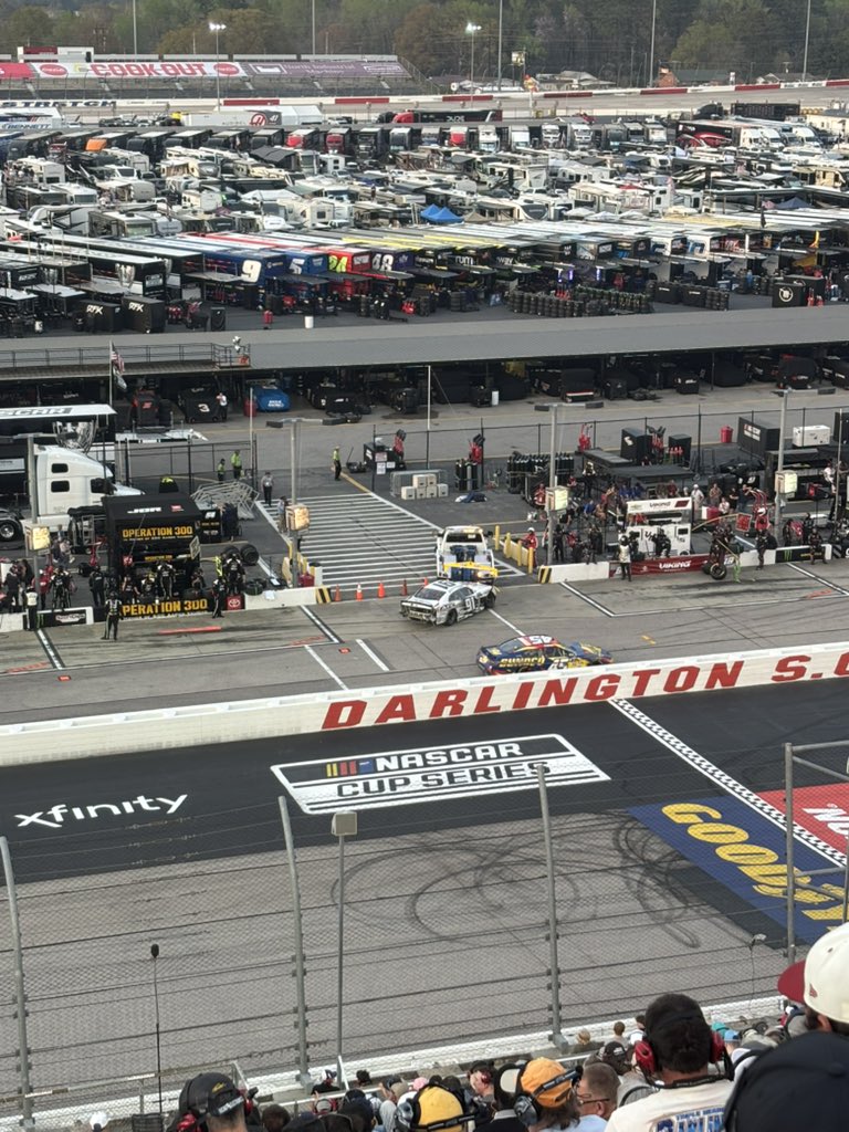 EpicGreenThunder tweet media