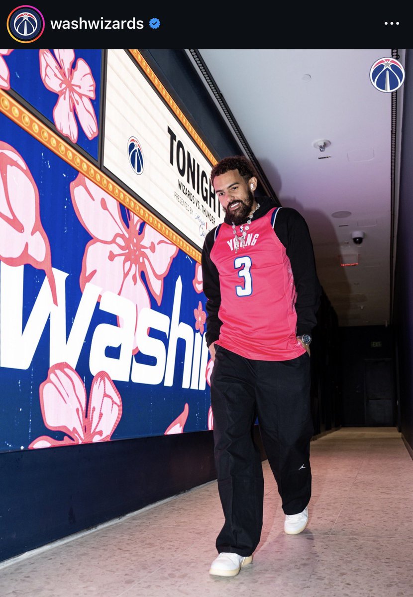 Alex🪂 tweet media