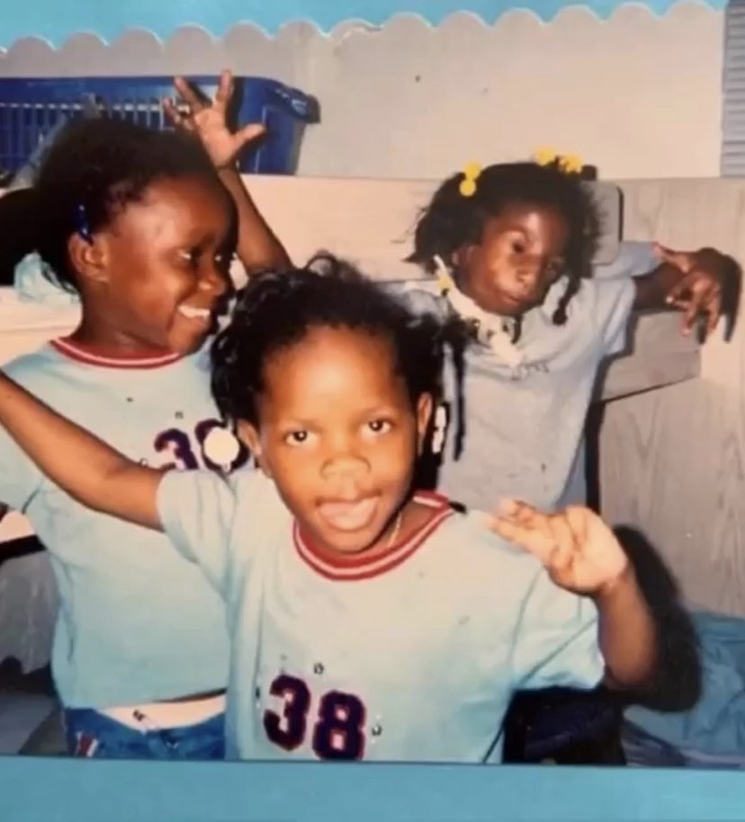 𝚃𝚊𝚕𝚒𝚊𝚑. 🦋 tweet media