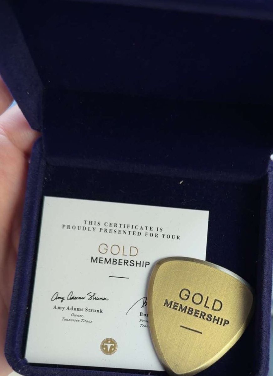 Titans_Hunter tweet media