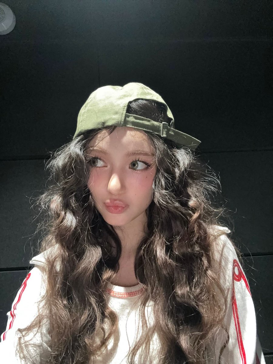 danielle pics tweet media