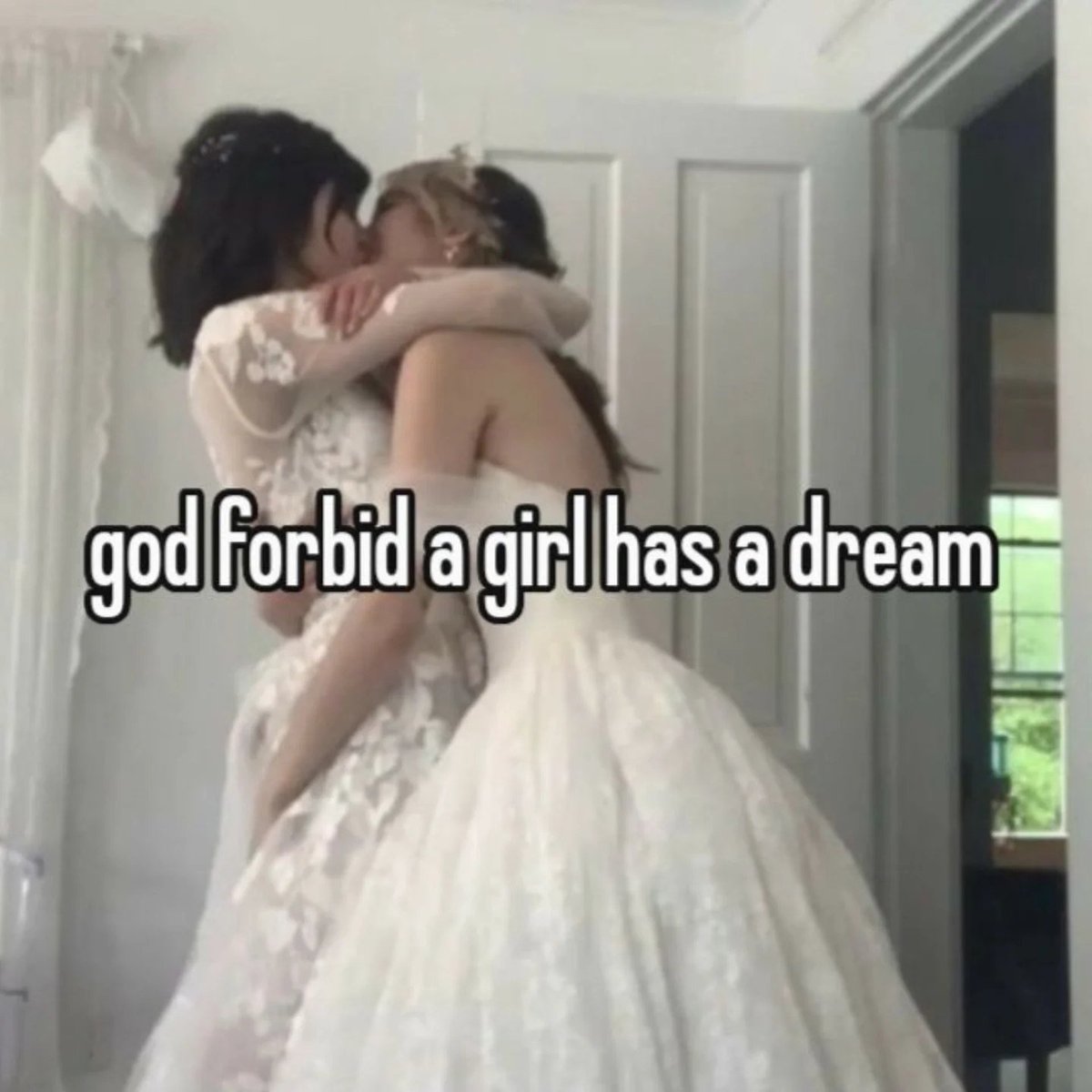 /tttt/ pics tweet media