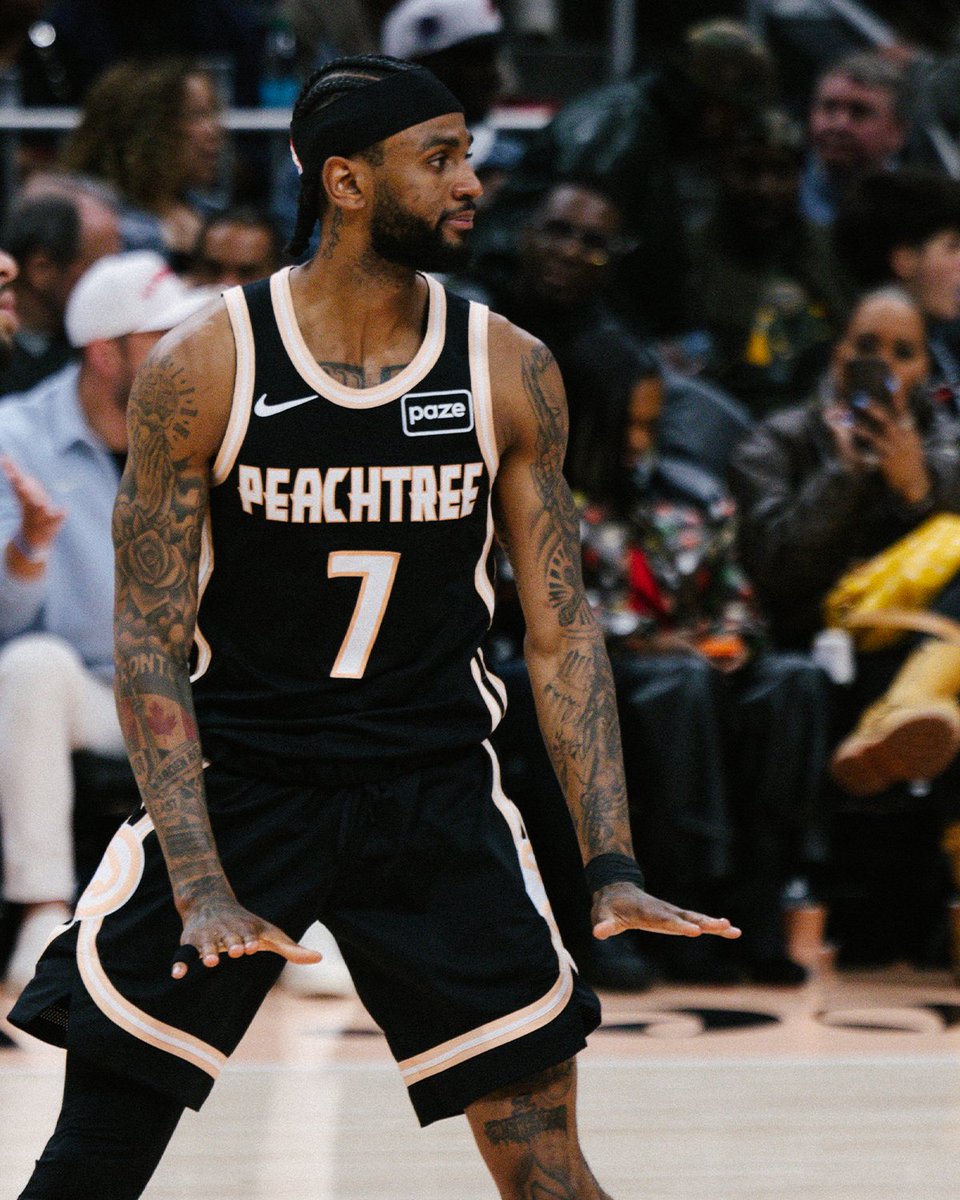 Nickeil in his last 8 games:

24.8 PTS
54.9 FG%
52.4 3FG%
93.9 FT%
18+ PTS in every game

MIP