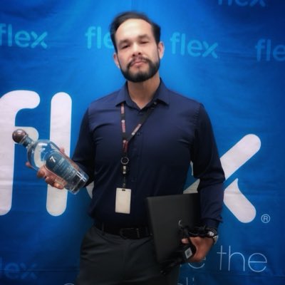 Oliverchuy's tweet photo. #NuevaFotoDePerfil https://t.co/Y74WDWTRxM