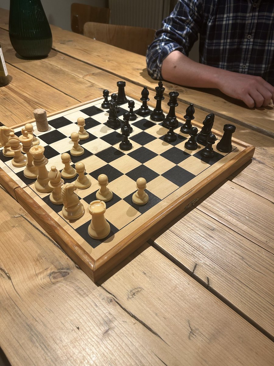 Maître Execution tweet media