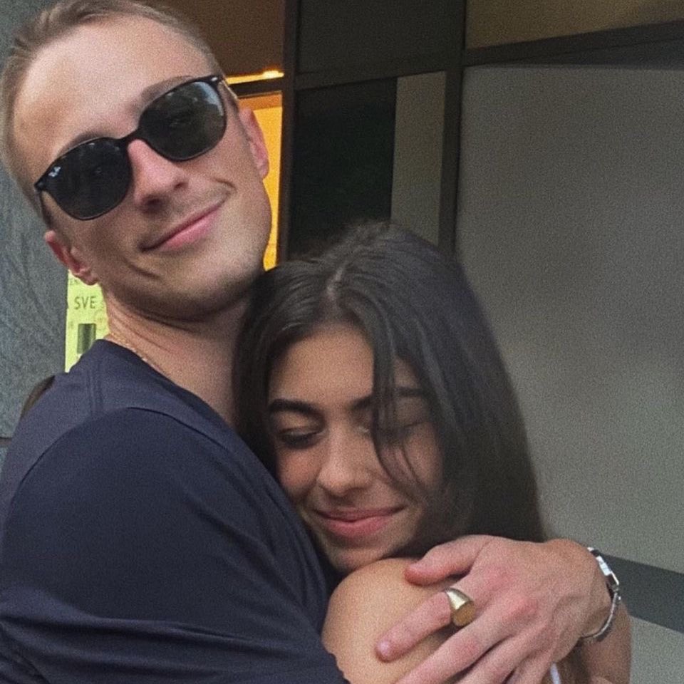 acervo drew starkey. tweet media